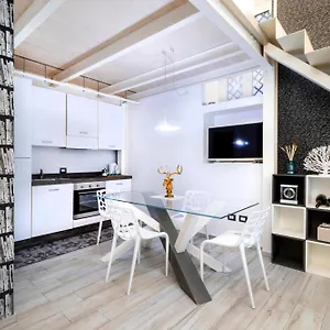 Stesicoro Exclusive House Apartament